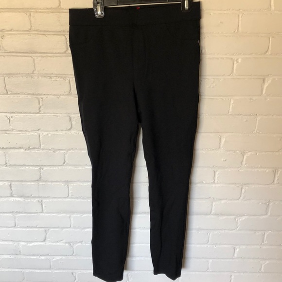 SPANX Pants - SPANX Black Ponte Ankle-Length Leggings SPANX Pants - SPANX Black Ponte Ankle-Length Leggings